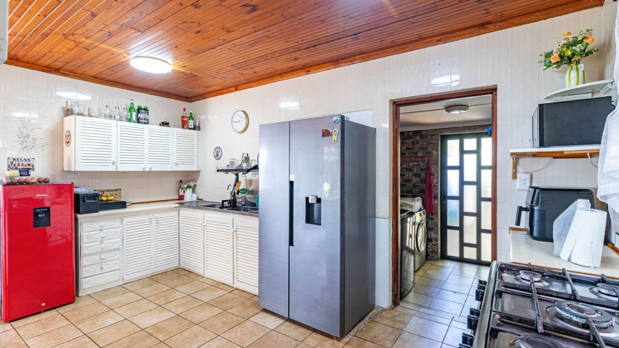 4 Bedroom Property for Sale in Cintsa East Eastern Cape